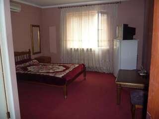 Гостиница Маркиз Краснодар Стандартный двухместный номер с 1 кроватью-4